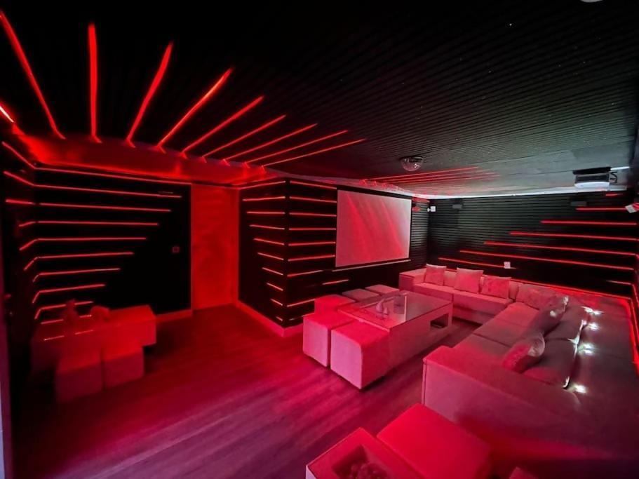 Duplex Para 8 Personas Con Sauna Jacuzzi Y Cine Madrid Dış mekan fotoğraf
