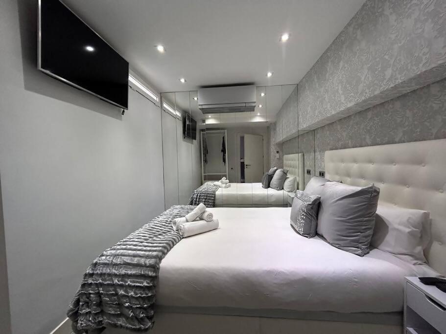 Duplex Para 8 Personas Con Sauna Jacuzzi Y Cine Madrid Dış mekan fotoğraf